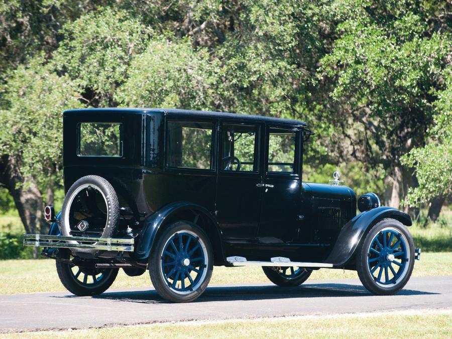  Dodge Series 116 Special Sedan 1925 года  (фото 23 из 25)